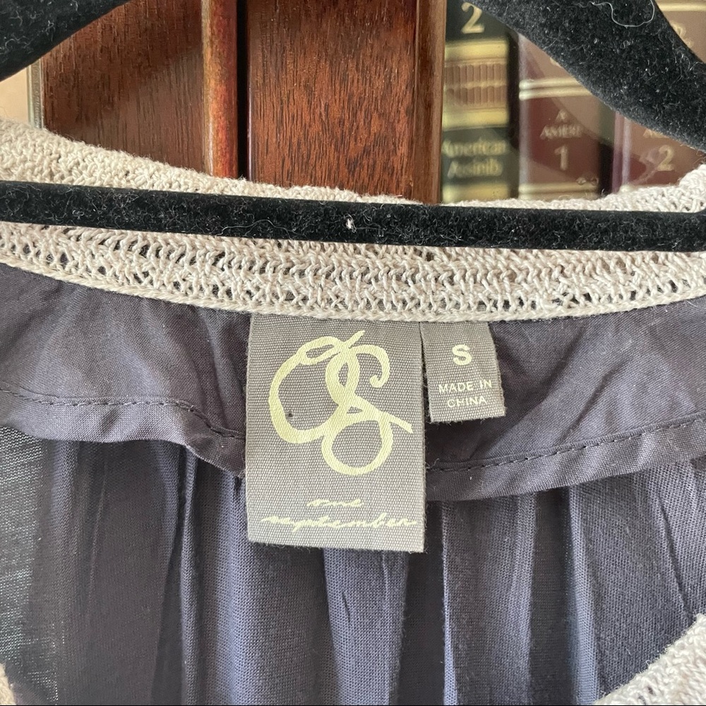 One September blouse - Picture 3 of 9